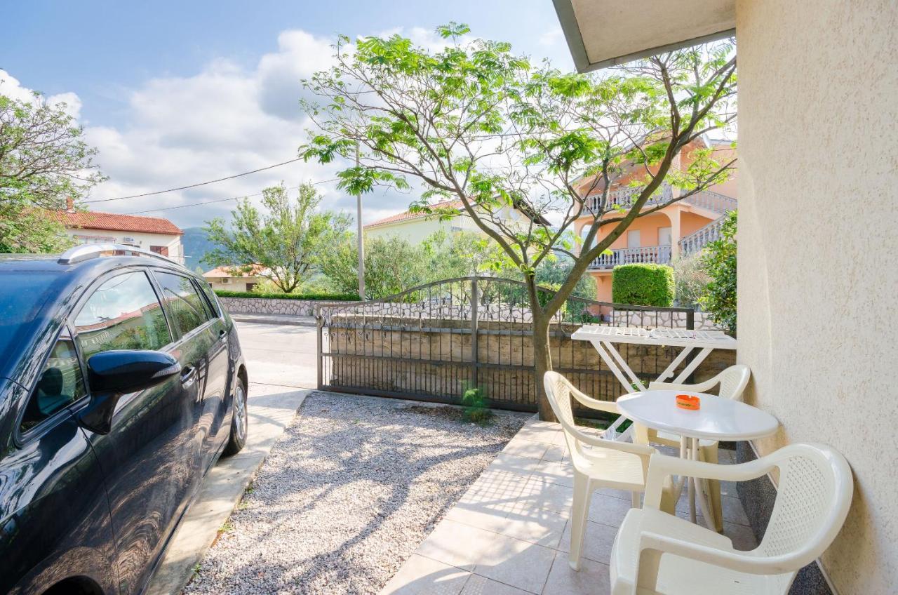 Apartments Branimir Novi Vinodolski Exterior foto